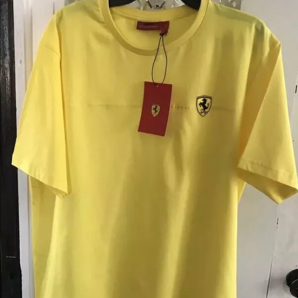 NWT AUTHENTIC SCUDERIA FERRARI SCUDETTO T Shirt